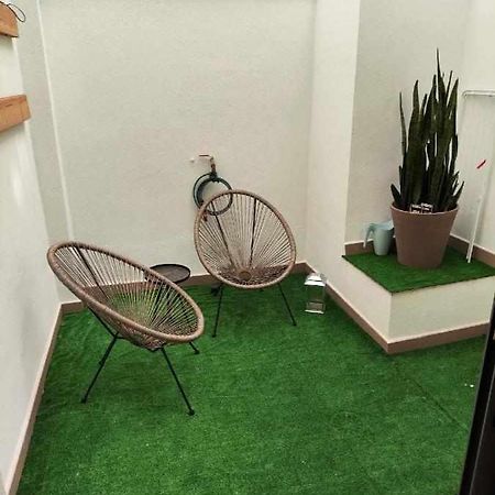 Apartamento Dos Aceras Malaga Bagian luar foto