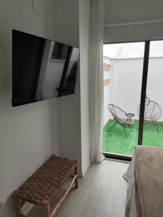 Apartamento Dos Aceras Malaga Bagian luar foto