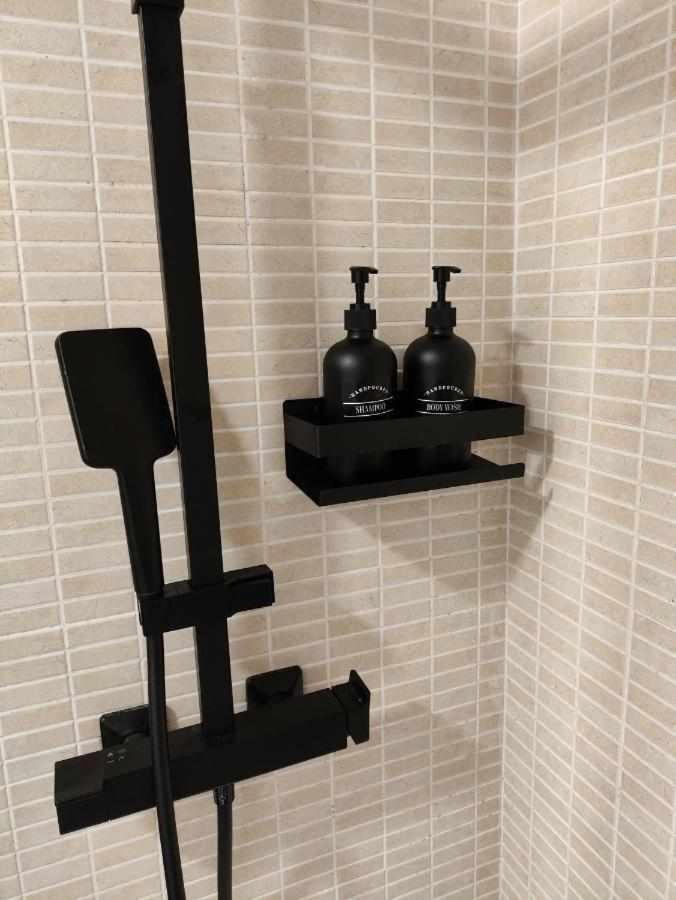 Apartamento Dos Aceras Malaga Bagian luar foto