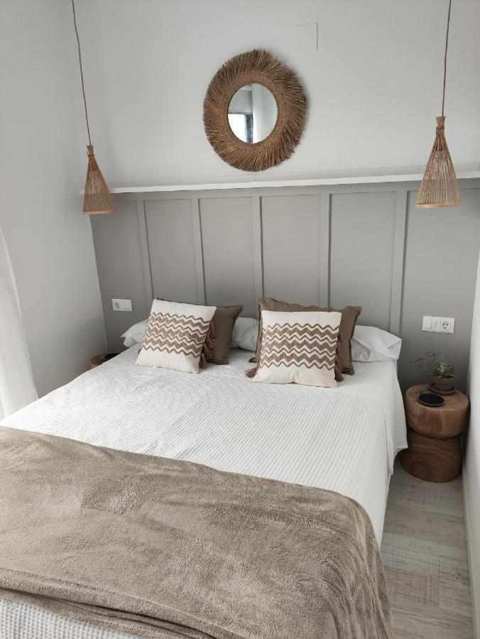 Apartamento Dos Aceras Malaga Bagian luar foto